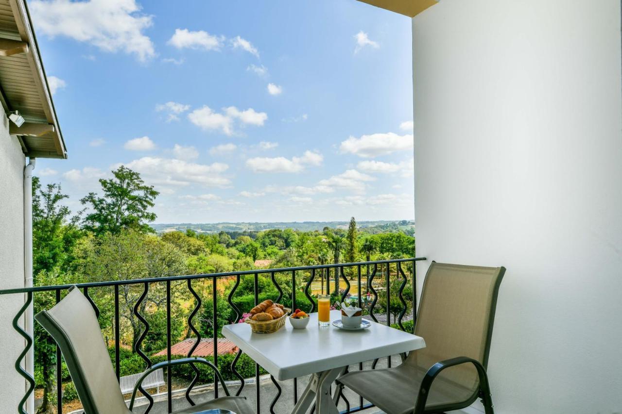 Hotel Aux Tauzins Montfort-en-Chalosse Exteriér fotografie