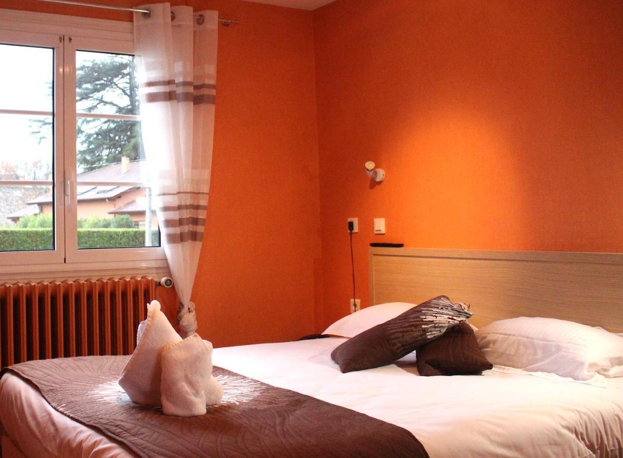 Hotel Aux Tauzins Montfort-en-Chalosse Exteriér fotografie