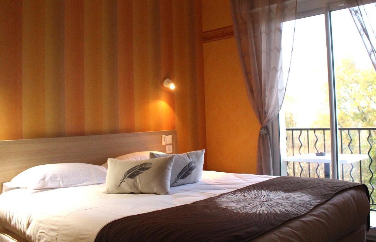 Hotel Aux Tauzins Montfort-en-Chalosse Exteriér fotografie